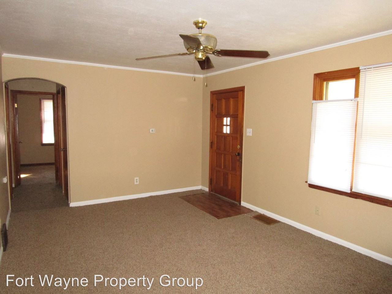 226 W Packard Ave - Photo 2 of 10