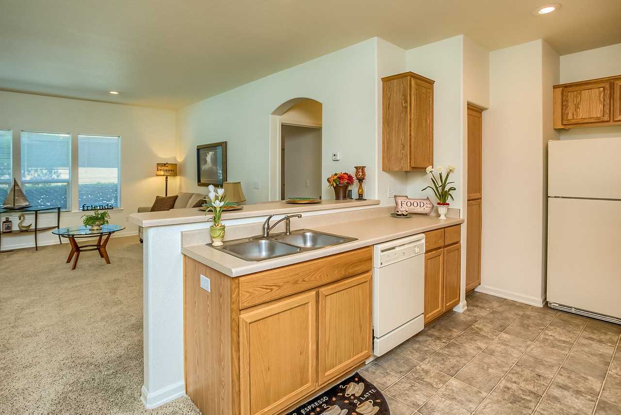 Ridgewood Condominiums - Photo 3 of 45