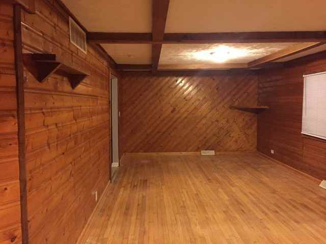 22016 Millard Ave - Photo 3 of 8