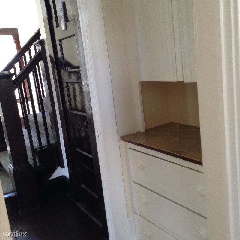 13 Foster Ave - Photo 2 of 8