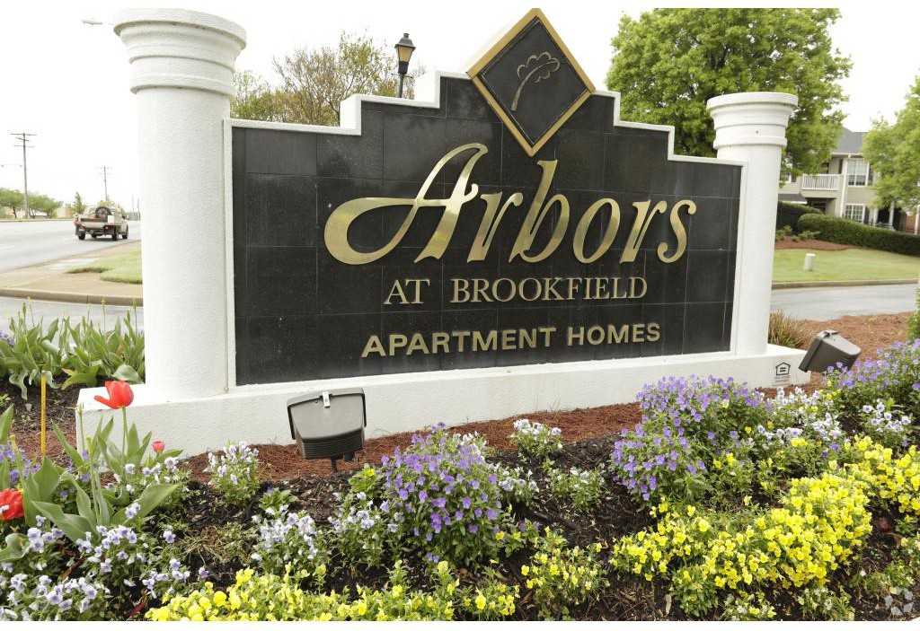 Arbors at Brookfield Apartments 782 E Butler Rd, Mauldin, SC 29662