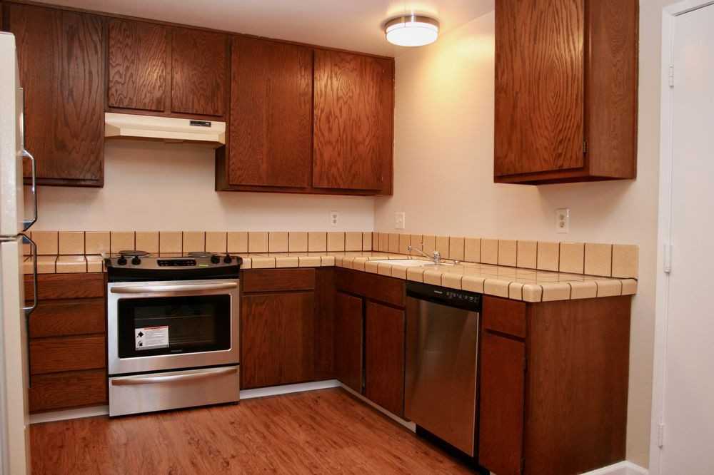 941 Miramonte Ave - Photo 3 of 13