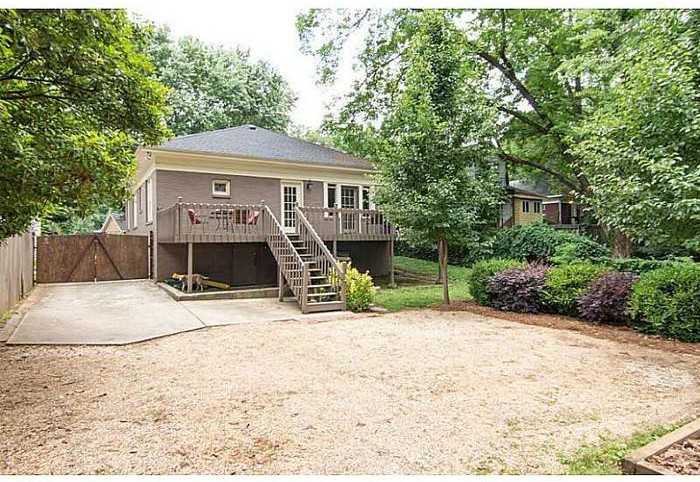 1054 Glenwood Ave SE - Photo 2 of 18