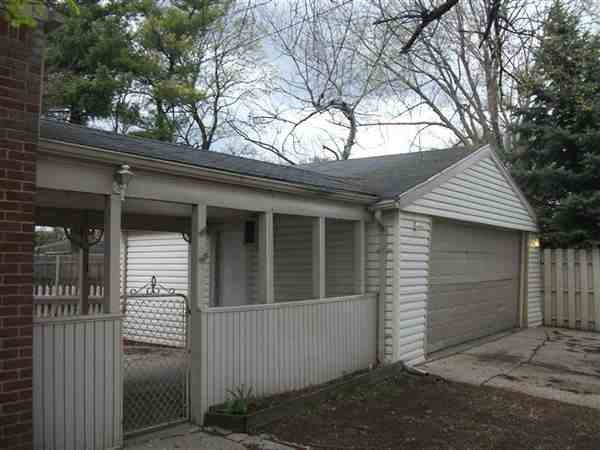 11302 Riverdale - Photo 3 of 15