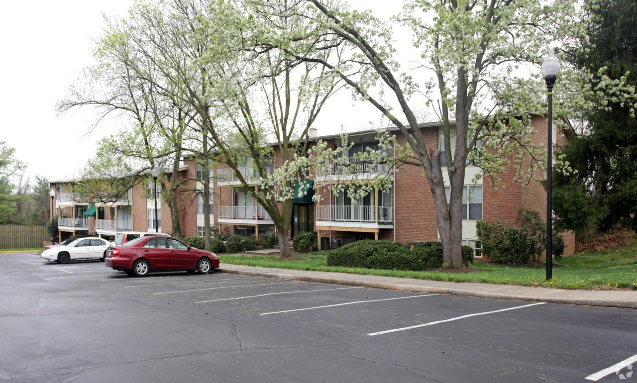 Prescott Square Apartments - Photo 3 of 18