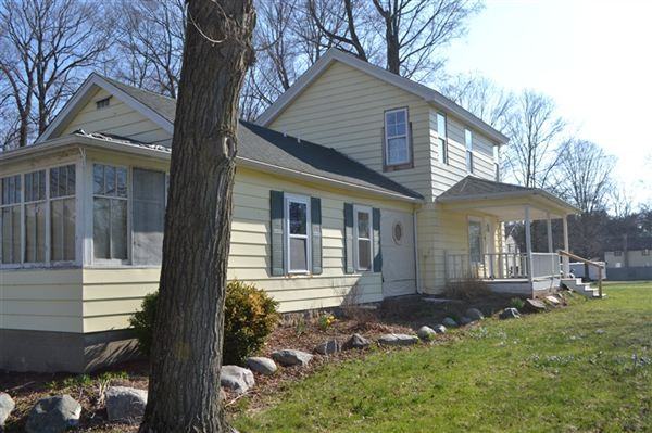 6504 W Irving Rd - Photo 2 of 8