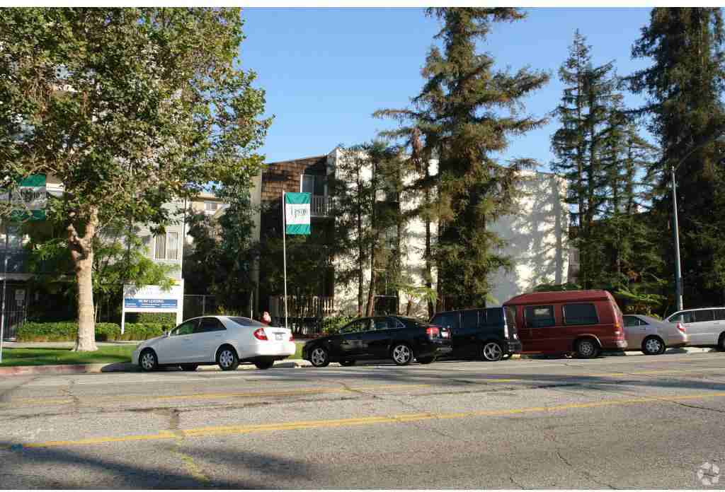 LP by CLG - Photo 3 of 19