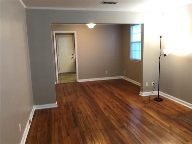 2516 Dean Ln - Photo 3 of 15