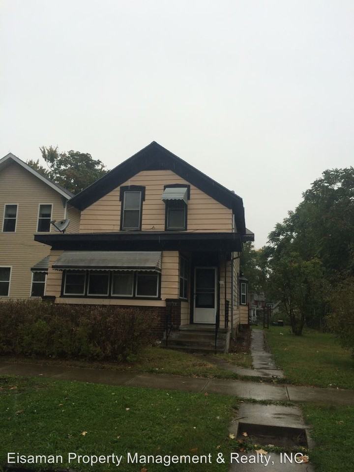 308 W Dewald St - Photo 2 of 50