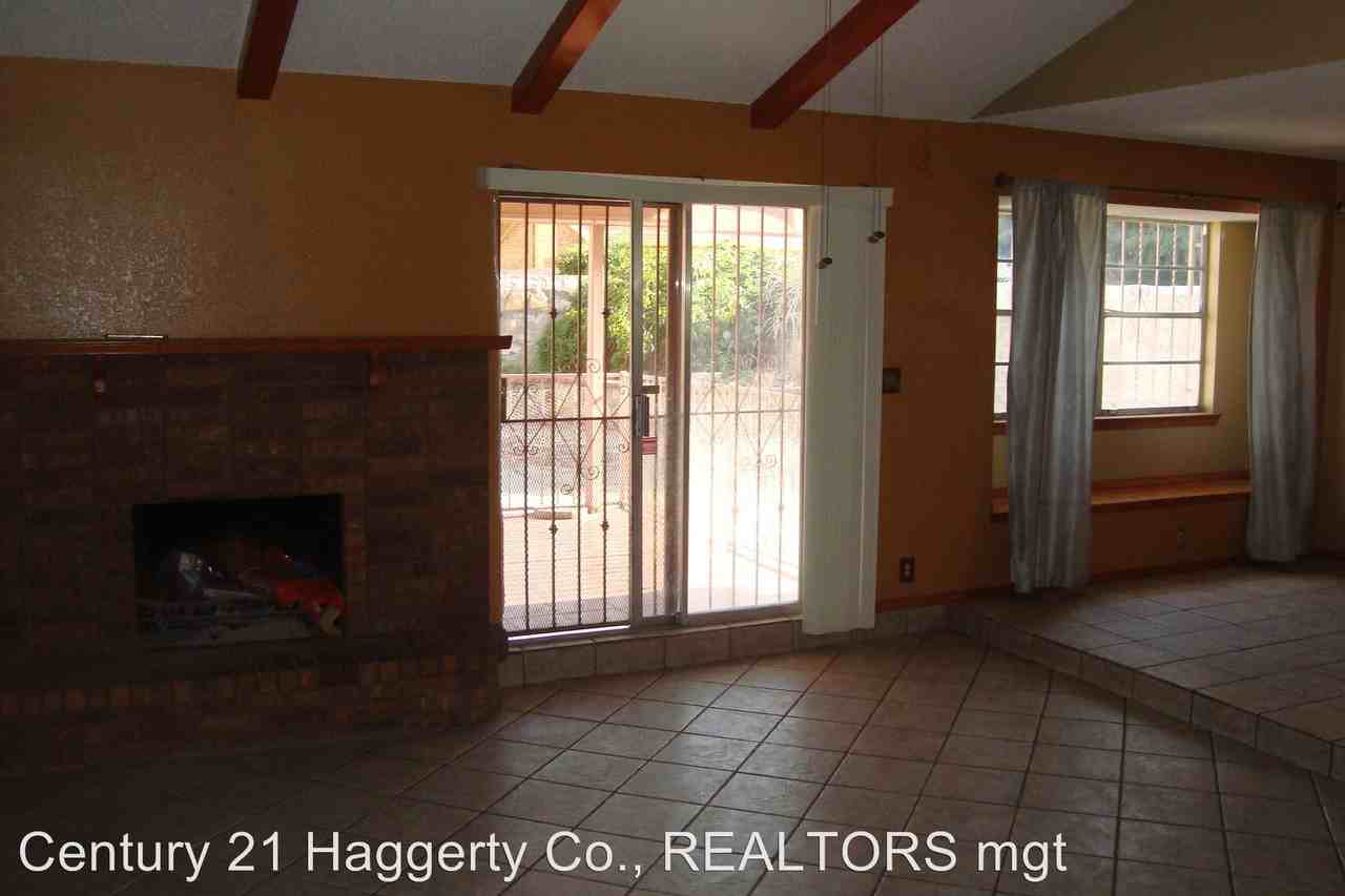 11188 Tahoka Ave - Photo 3 of 16