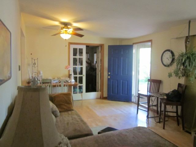 1616 W Mountain Ave - Photo 3 of 15