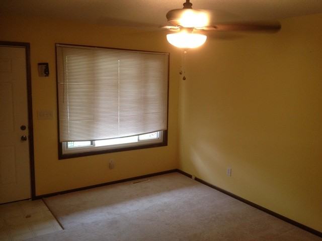 3114 S Pinecrest St - Photo 2 of 11