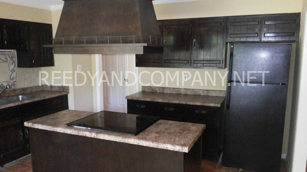 141 Ericson Rd - Photo 3 of 9