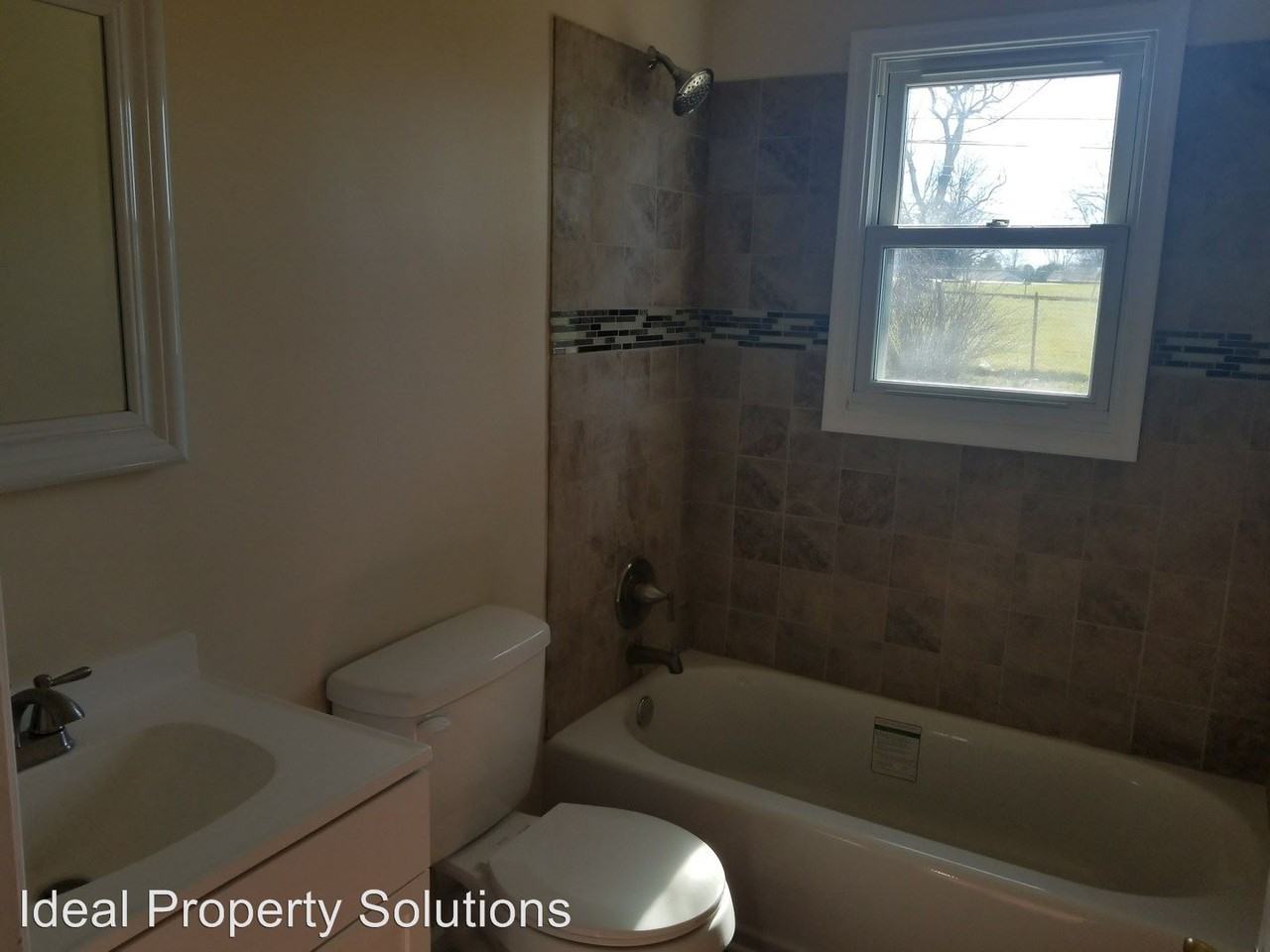 39 Lea Rd - Photo 3 of 15