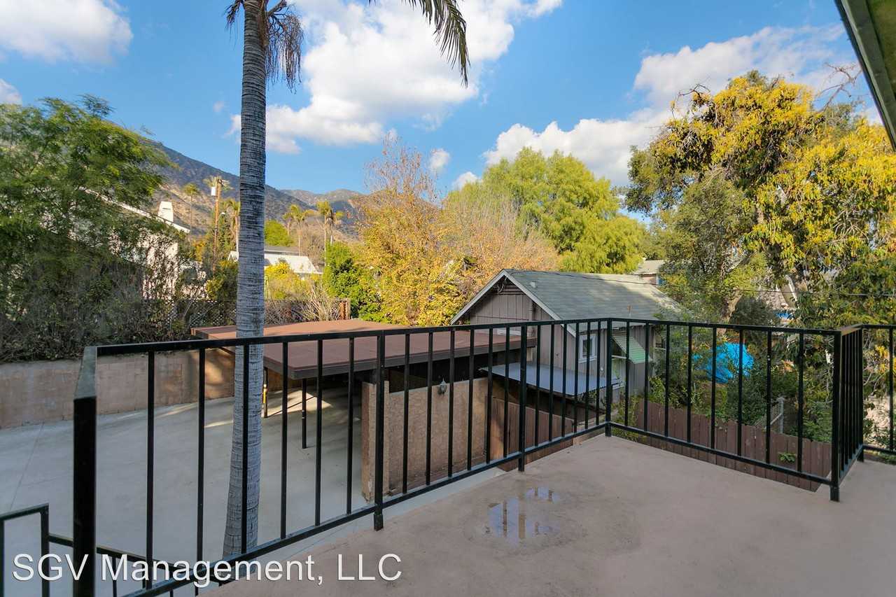 21 W Highland Ave - Photo 3 of 38