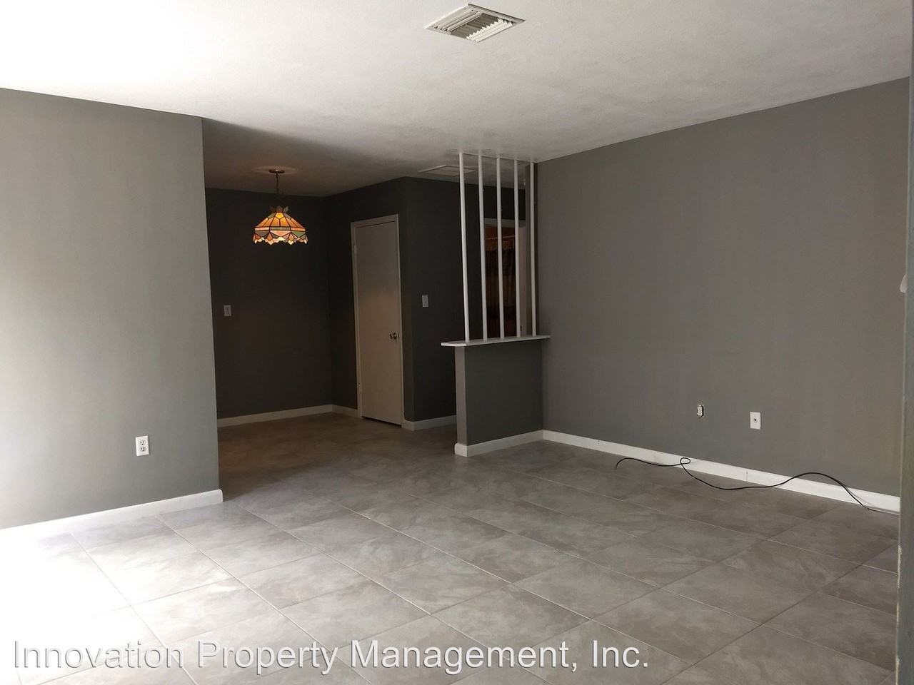 436 E St - Photo 2 of 9