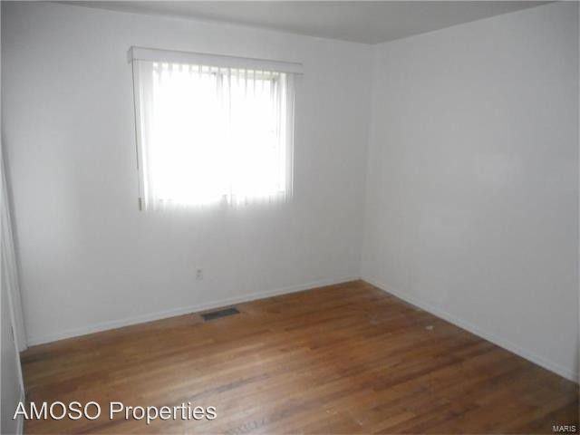 1455 Redman Blvd - Photo 3 of 6