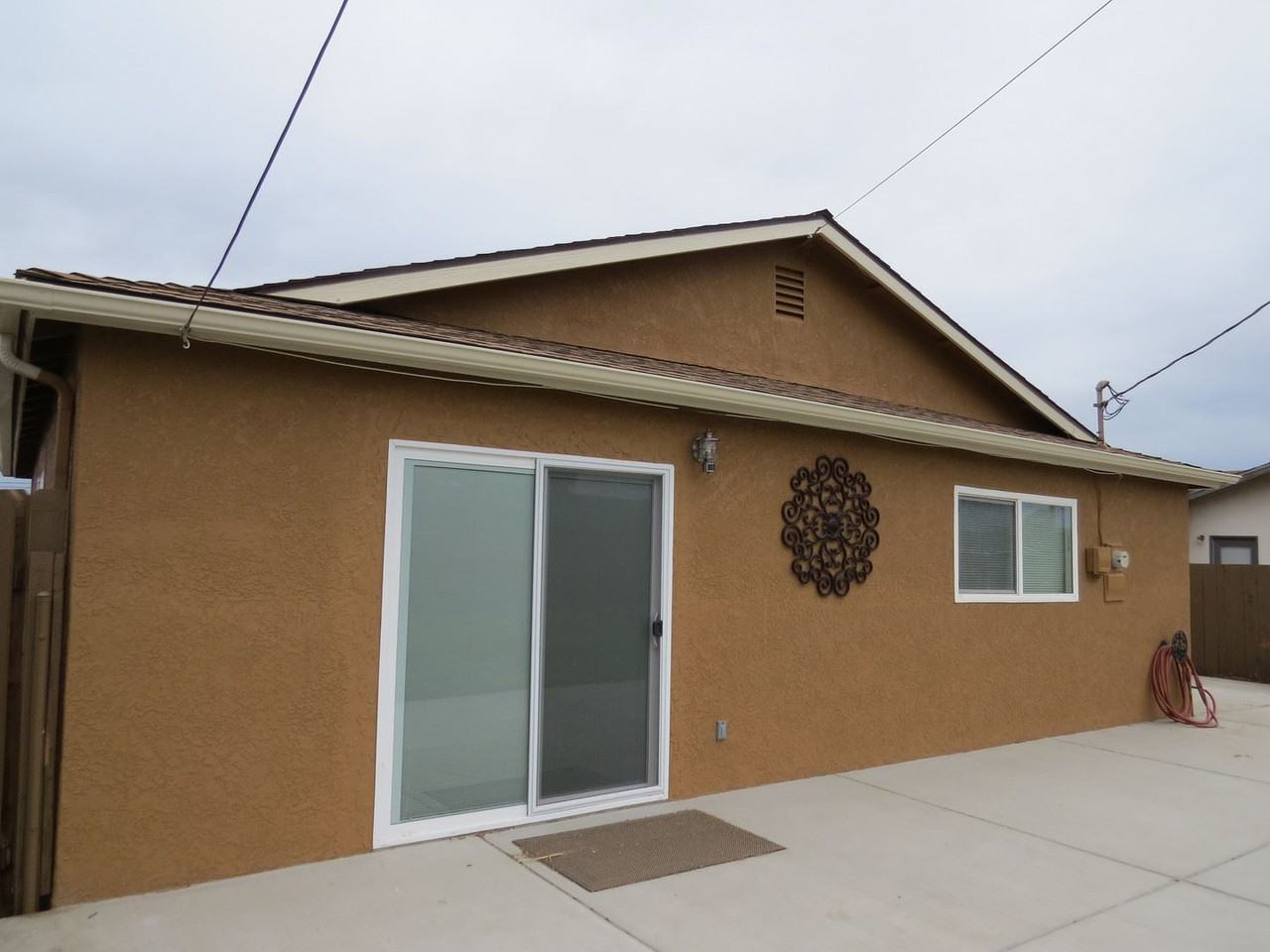 4422 Fir St - Photo 3 of 14