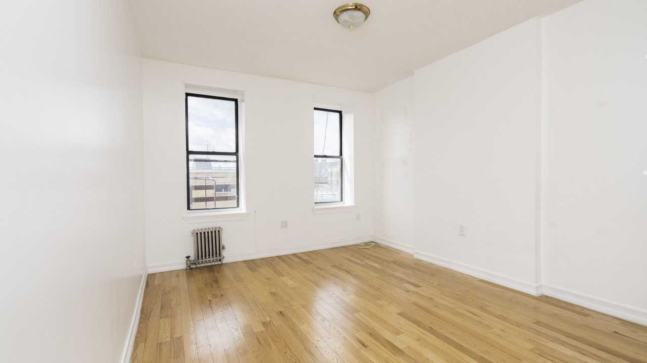 65 Malcolm X Blvd #D14