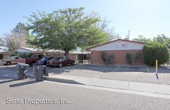 516 Indiana SE - Photo 2 of 2