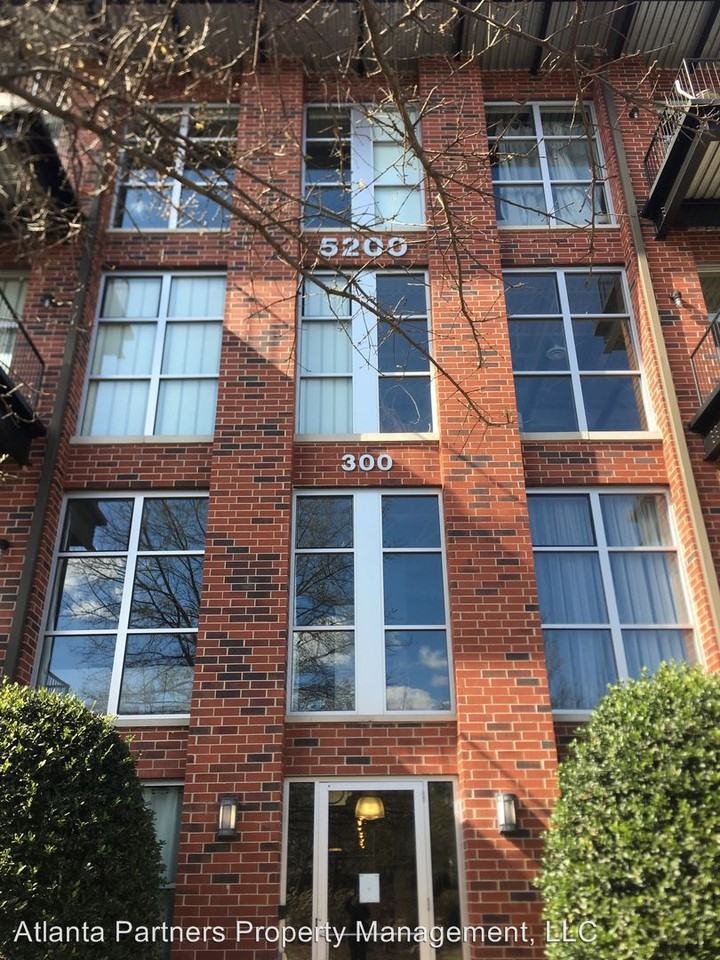 5200 Peachtree Rd #3102