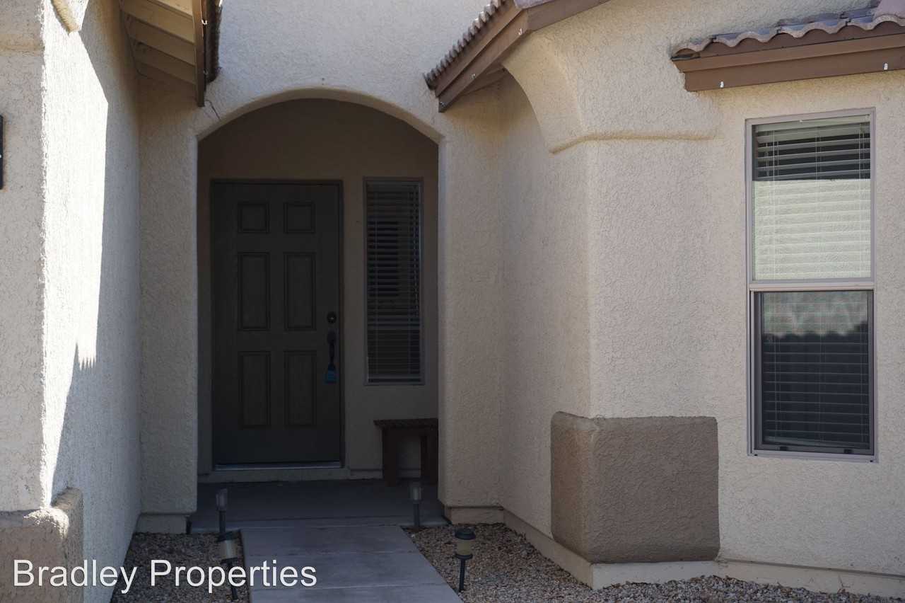 1900 Thunder Meadows Dr - Photo 3 of 24