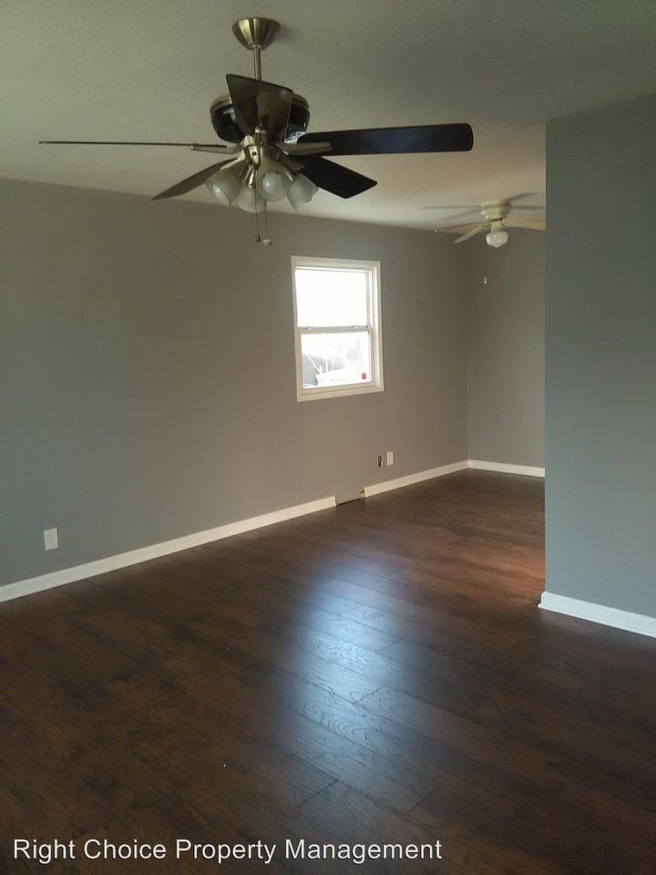 7818 NE 51st Terrace - Photo 2 of 12