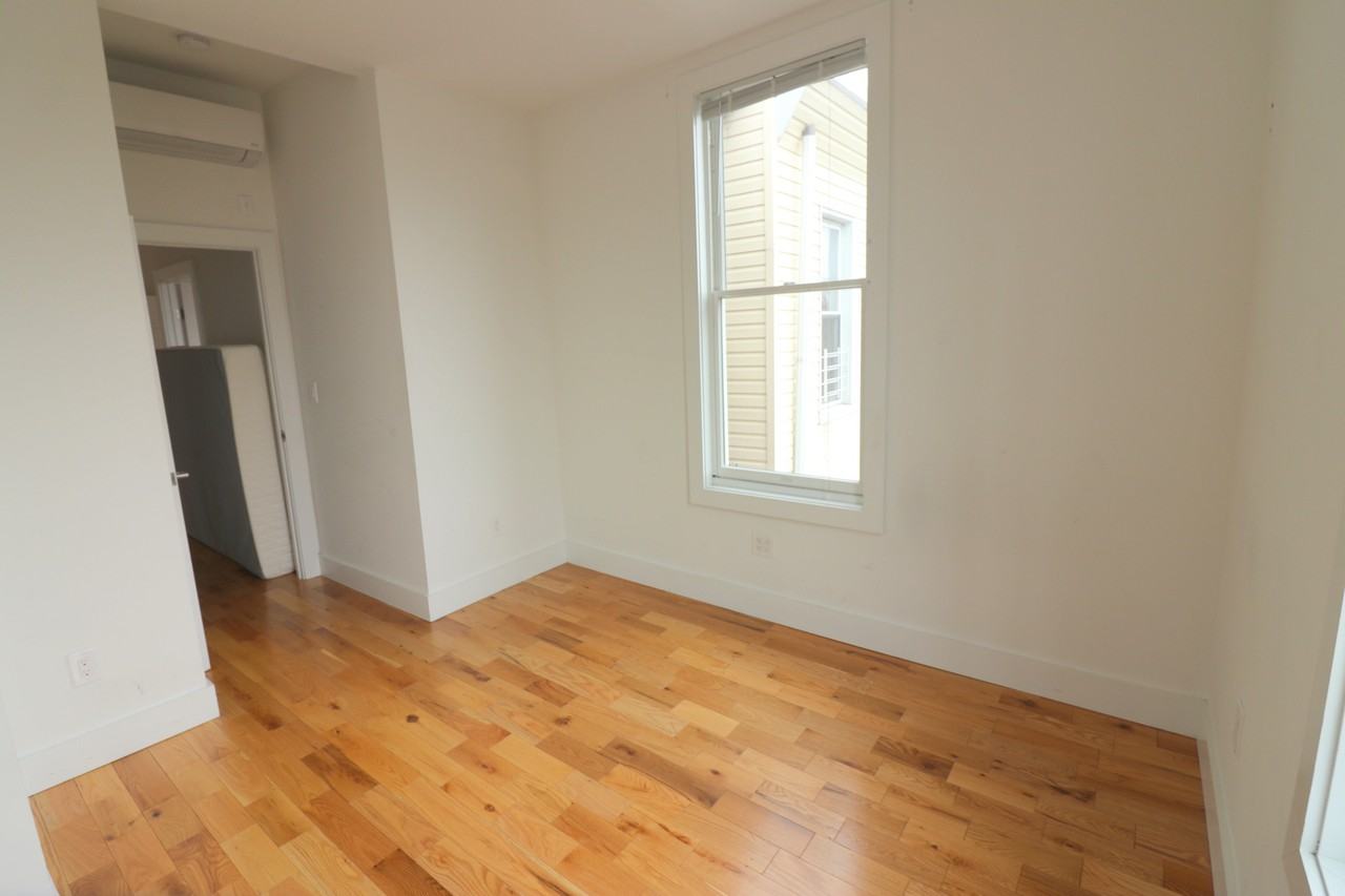 210 North Henry Street #3 - Photo 3 of 16