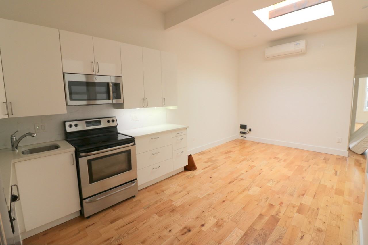 210 North Henry Street #3 - Photo 2 of 16