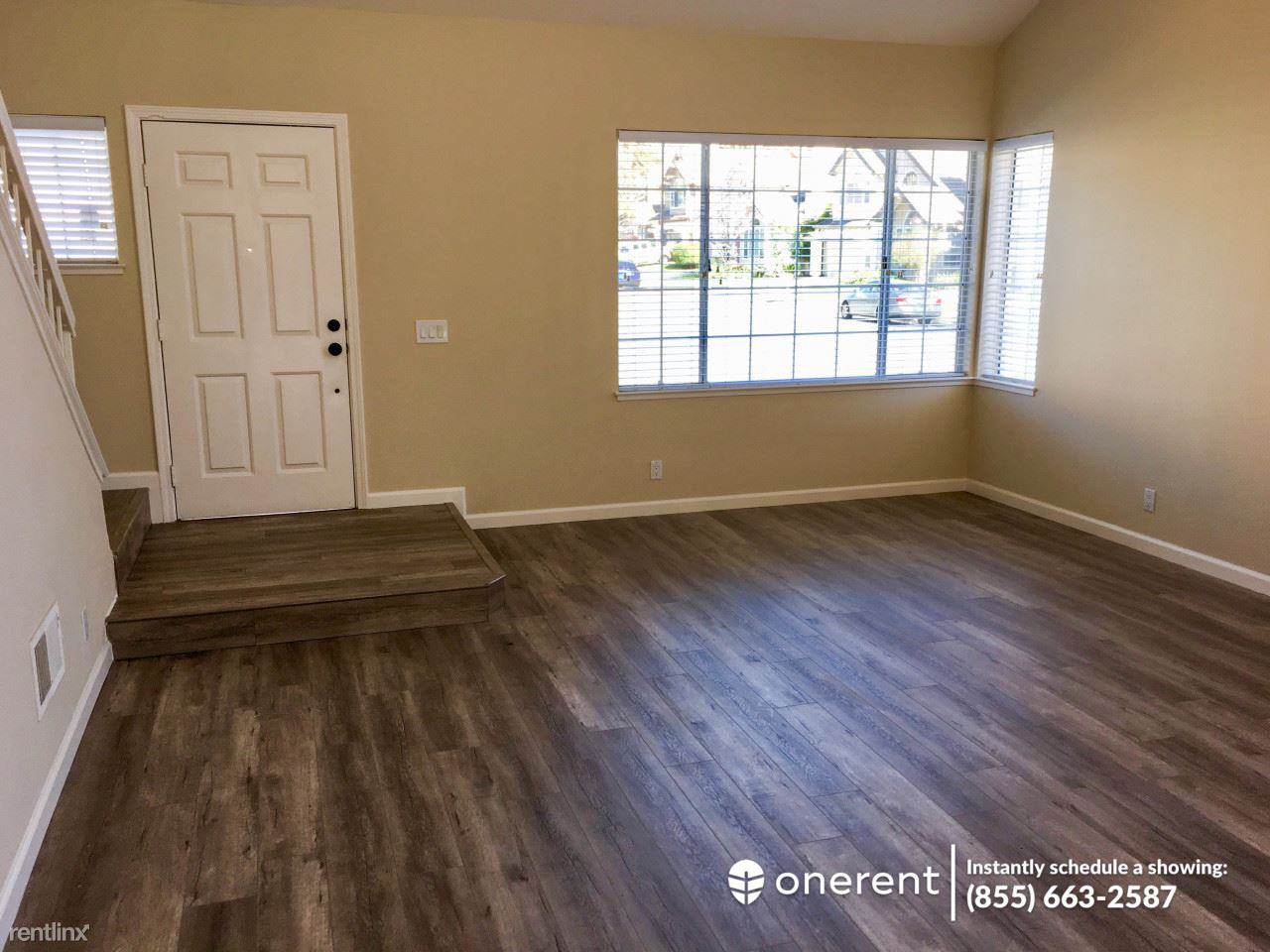 1620 Mission Springs Cir - Photo 3 of 28