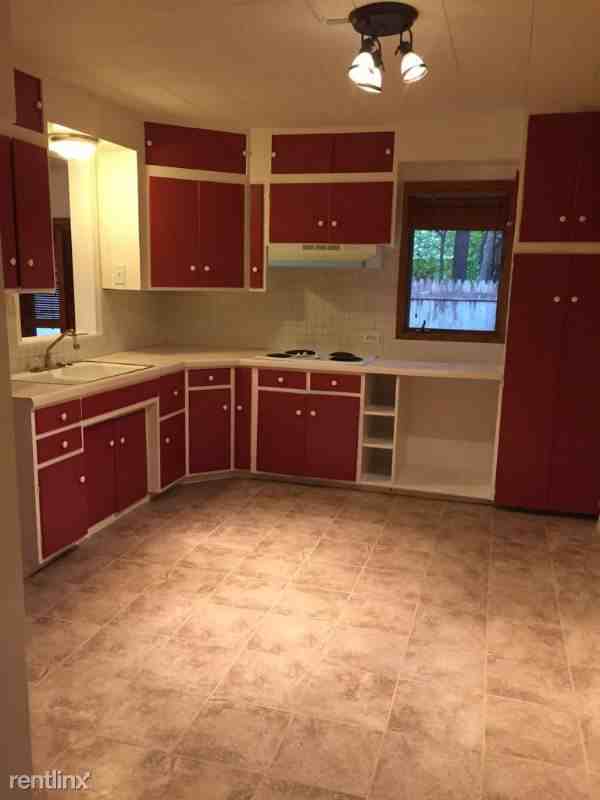 530 Hanlon Ave - Photo 3 of 7