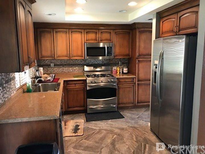 5662 Norwalk Ct - Photo 2 of 3