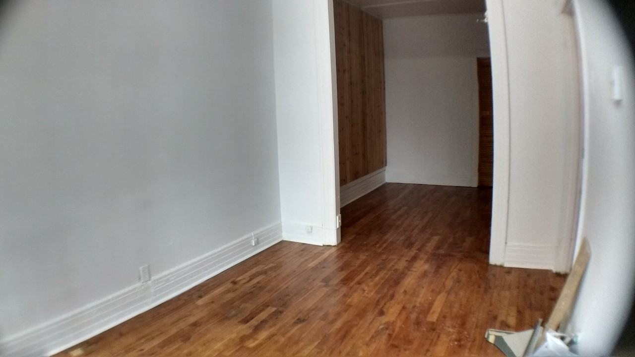 1072 Rue Addington - Photo 3 of 10