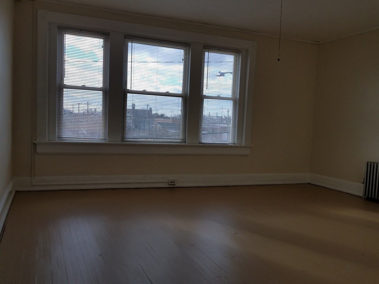 342 Main Street - Photo 2 of 6
