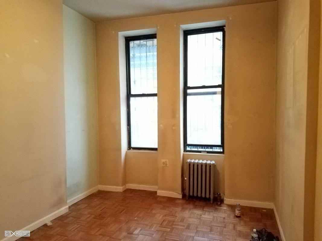 444 East 66th Street - Photo 3 of 3