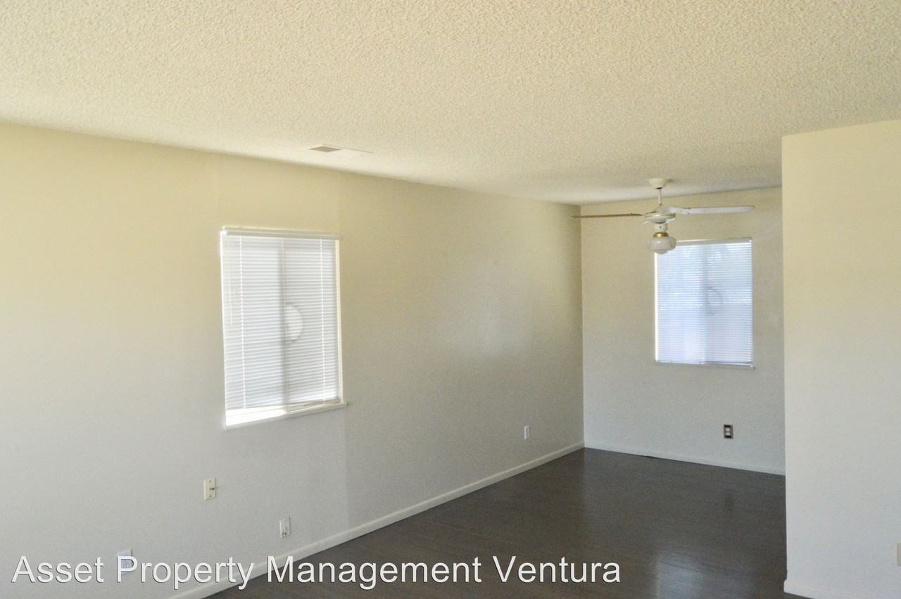 692 Orange Dr - Photo 3 of 6