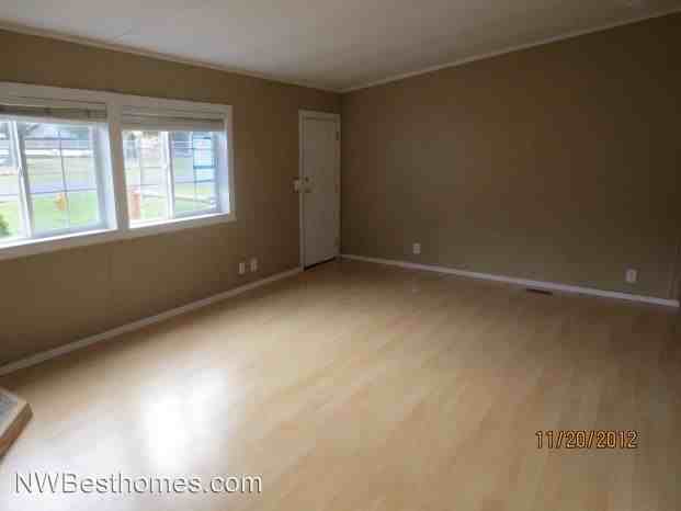 231 3rd St - Photo 3 of 9