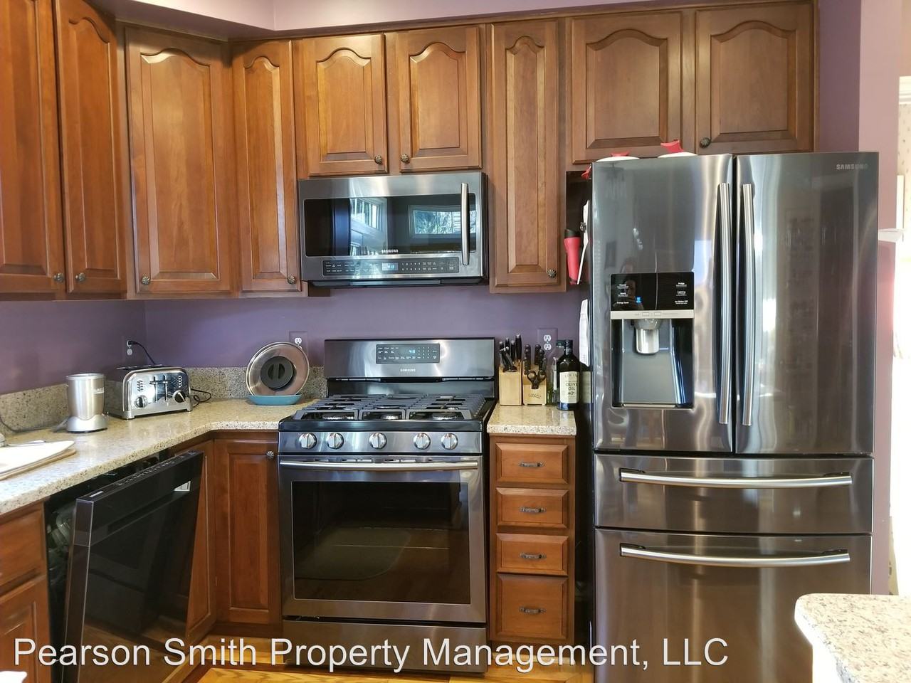 21285 Hidden Pond Pl - Photo 3 of 15