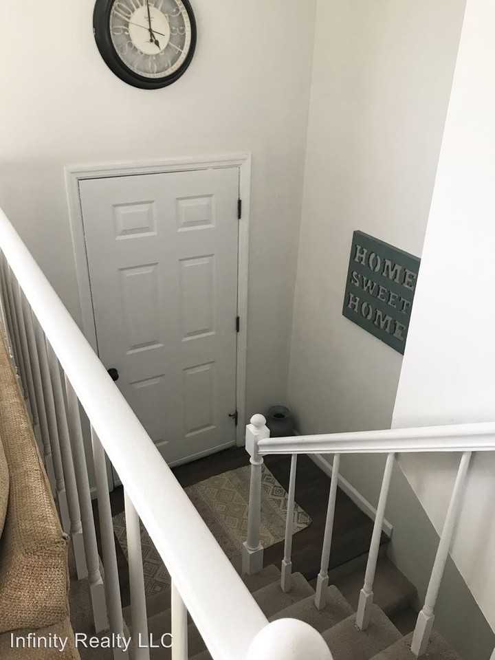 132 Corky Dr - Photo 2 of 22