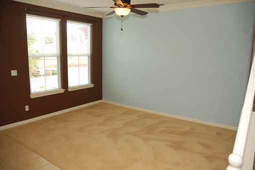 983 Ponderosa St - Photo 2 of 18