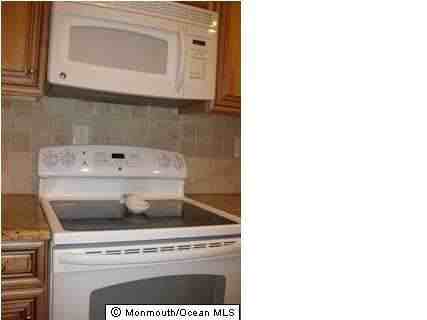 63 Overlook Way #B - Photo 2 of 8