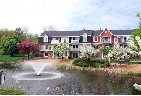 Apple Ridge Apartments - Photo 3 of 8