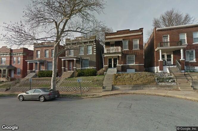 3823 Blaine Ave - Photo 2 of 4