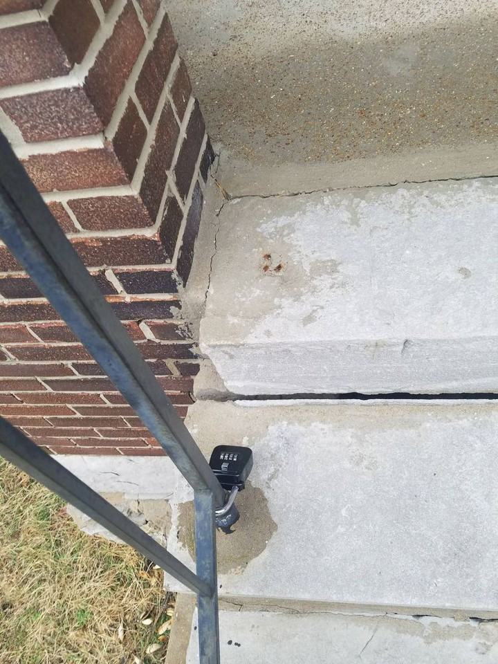 3823 Blaine Ave - Photo 3 of 4