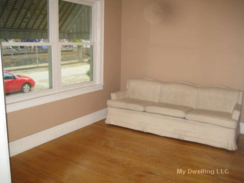 1652 S 62nd St - Photo 2 of 22