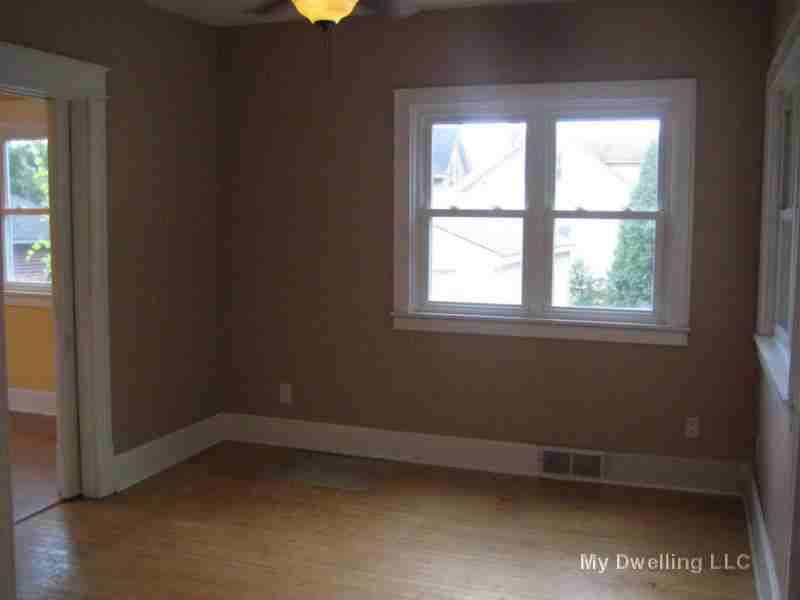 1652 S 62nd St - Photo 3 of 22