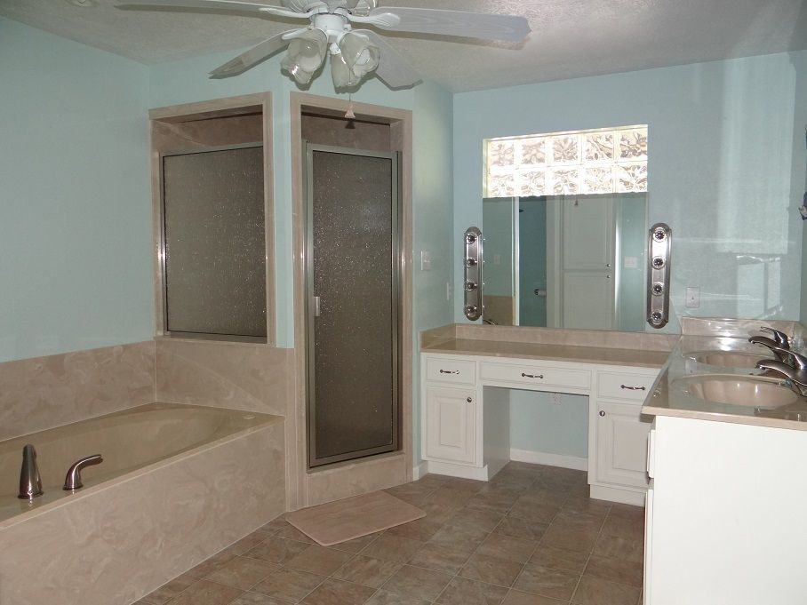 5549 Tremont St - Photo 2 of 5