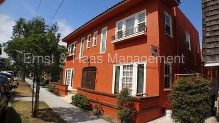 33 Orange Ave #07 - Photo 2 of 11