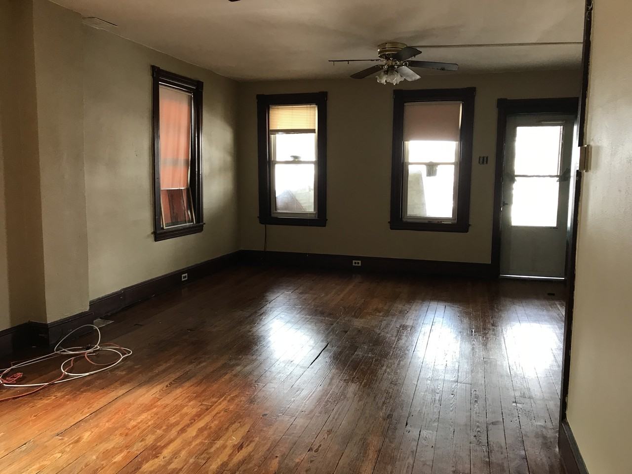 59 South Park Avenue - Photo 3 of 8