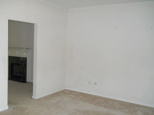 177 Falling Waters Dr - Photo 2 of 14